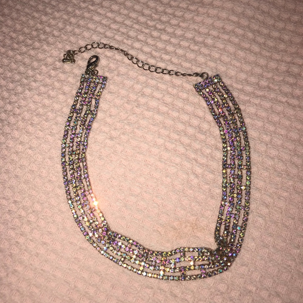 Choker - Picture 2 of 3